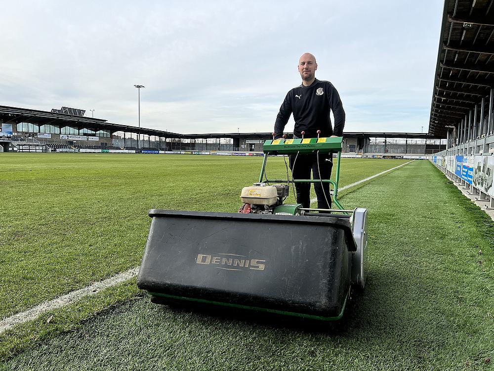 Article - There's-no-better-finish-than-a-Dennis-finish-for-Dartford-FC-head-groundsman-Jay-Berkhauer
