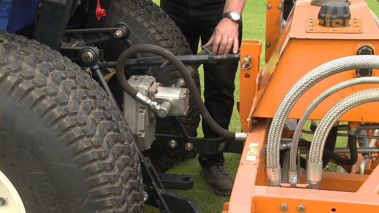 Video - SISIS-Veemo-for-golf-course-maintenance